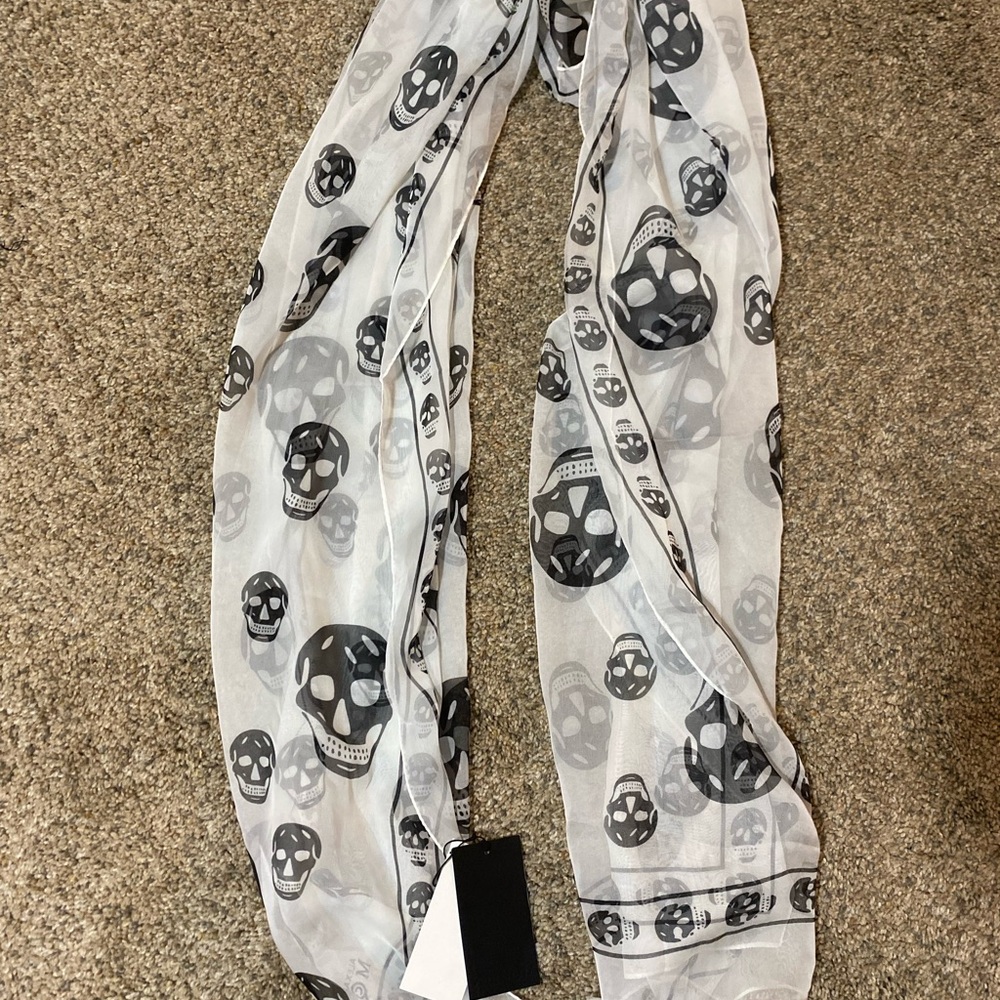 Alexander McQueen Skull Print Scarf